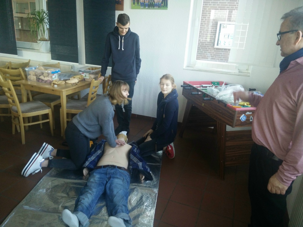 121 ErsteHilfekl23022019