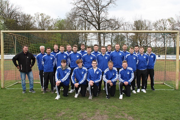 1. Mannschaft Anzüge 2023