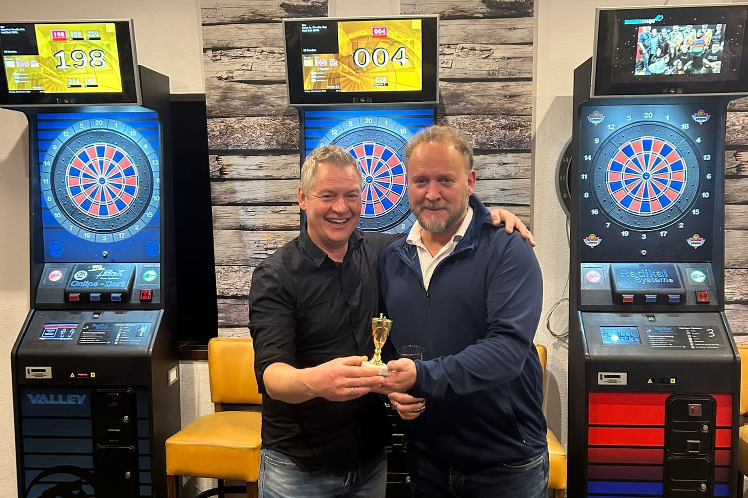 Dart-Turnier der Alte-Herren-Fußballer