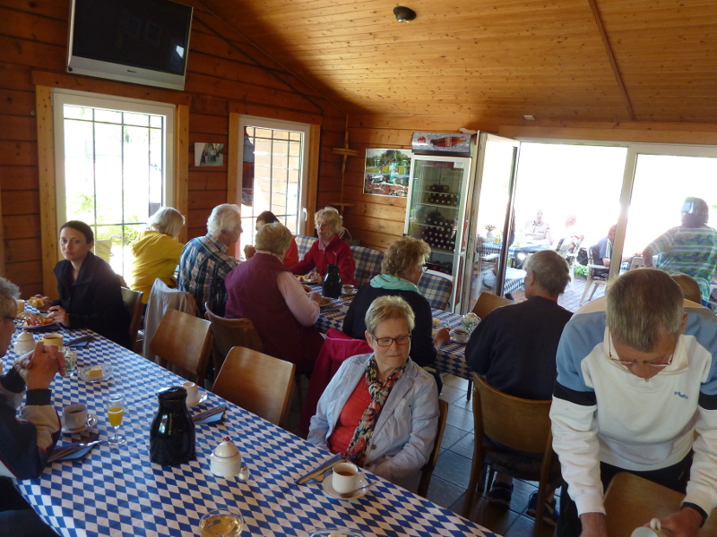 Tennisfrühstück 2016 01