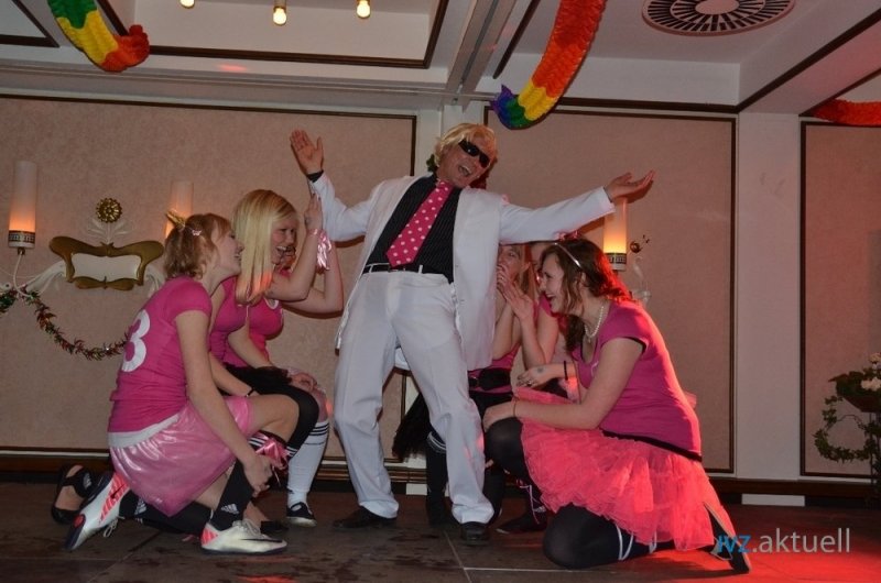 sportlerkarneval-2012-01