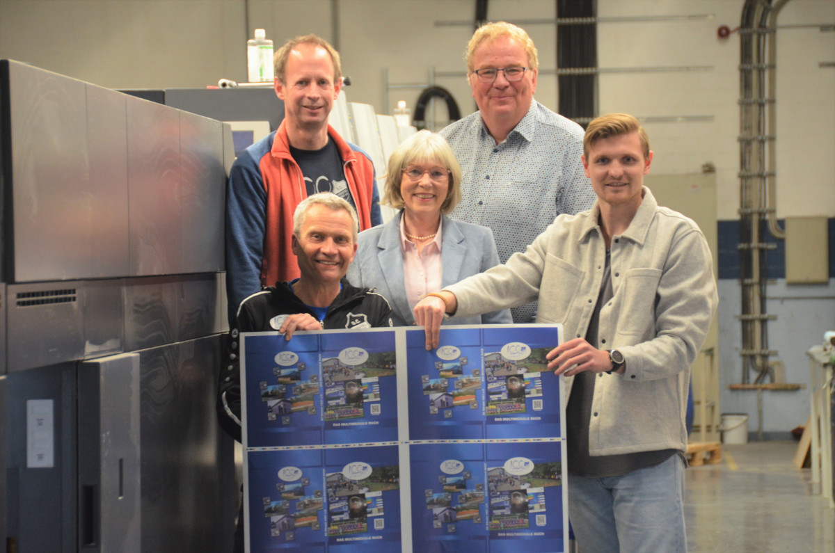 SC Buchteam Druckbogenabnahme 2022 04